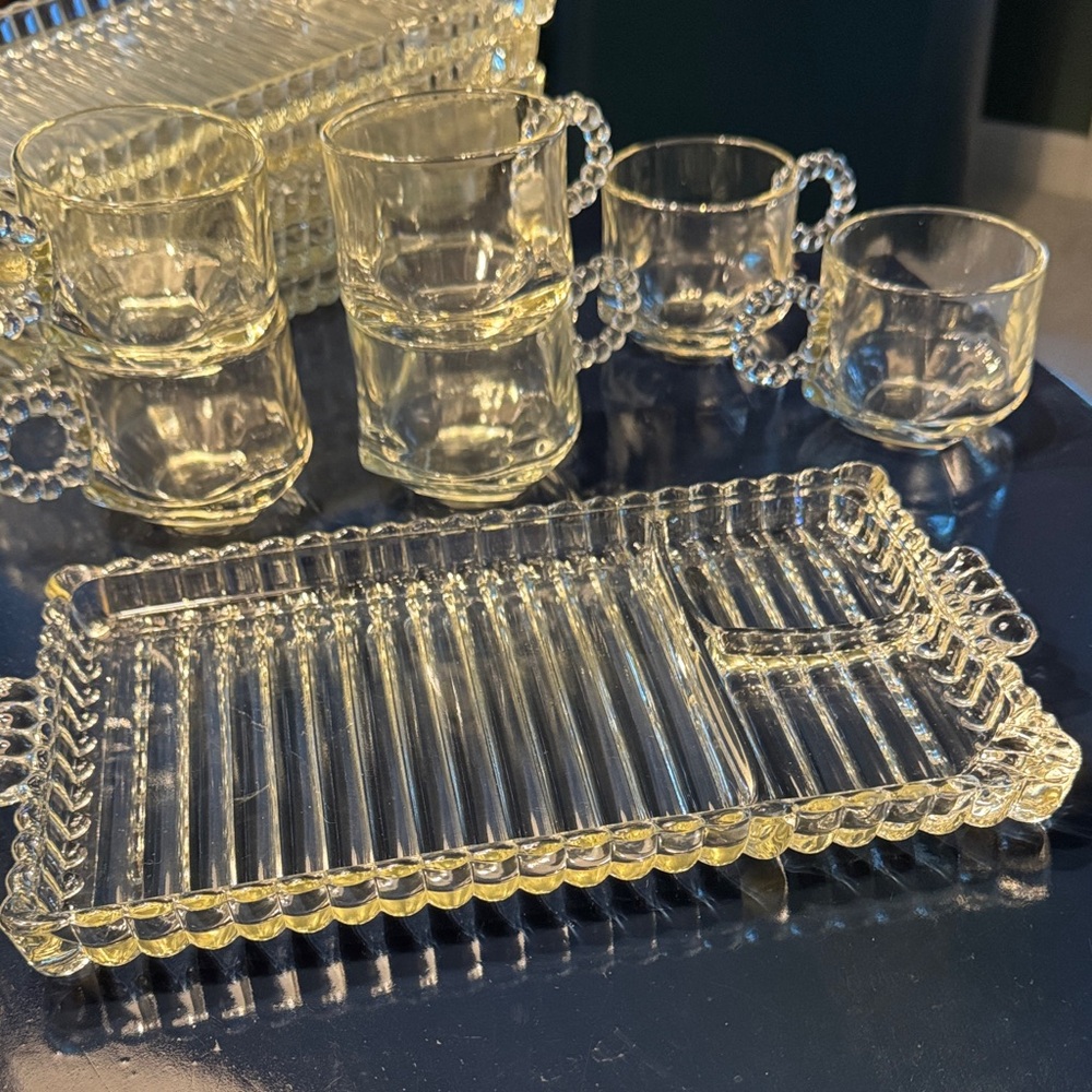 Vintage Hazel Atlas Sip and Smoke Set of 2